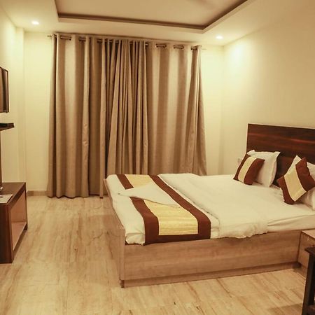 Basoya Farm 2Bhk Villla With Pool - 10 Min Away From Chattarpur Faridabad Luaran gambar